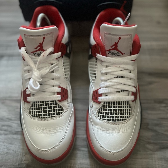 Jordan 4 FireRed Gradeschool 7y - Picture 7 of 11